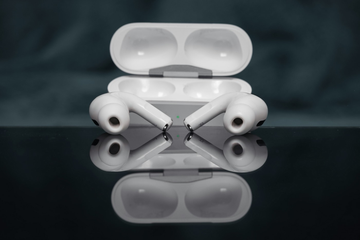 AirPods 4